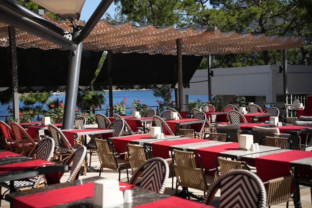 Orka Lotus Beach — Restaurant in İçmeler, Mugla