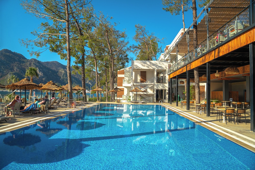 Orka Lotus Beach — Pool in İçmeler, Mugla