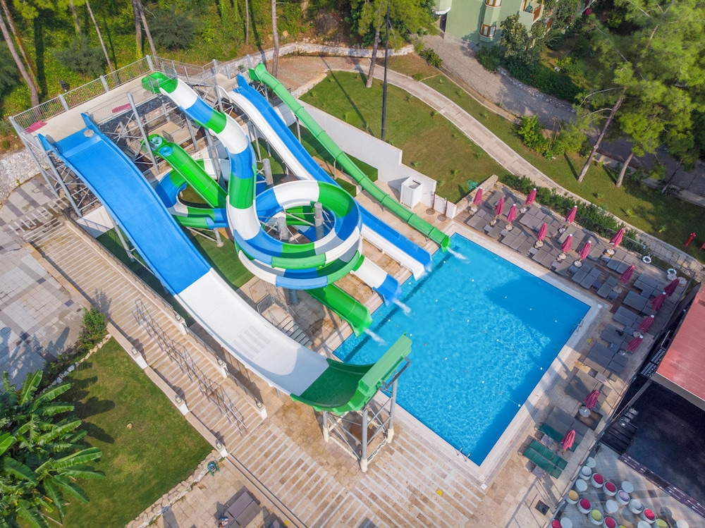 Orka Lotus Beach — Pool in İçmeler, Mugla