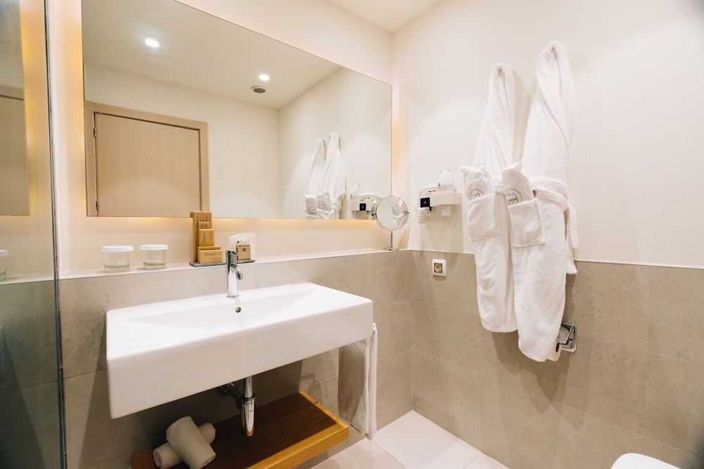 Hotel LIVVO Puerto de Mogán — Hotel rooms in Puerto de Mogan, Canary Islands