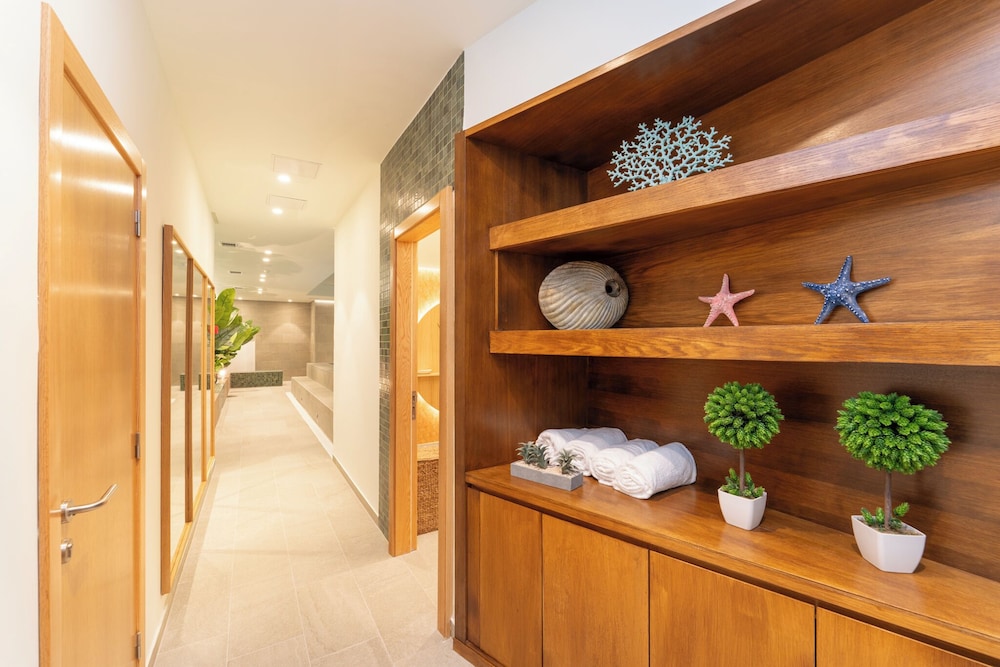 Hotel LIVVO Puerto de Mogán — Spa in Puerto de Mogan, Canary Islands