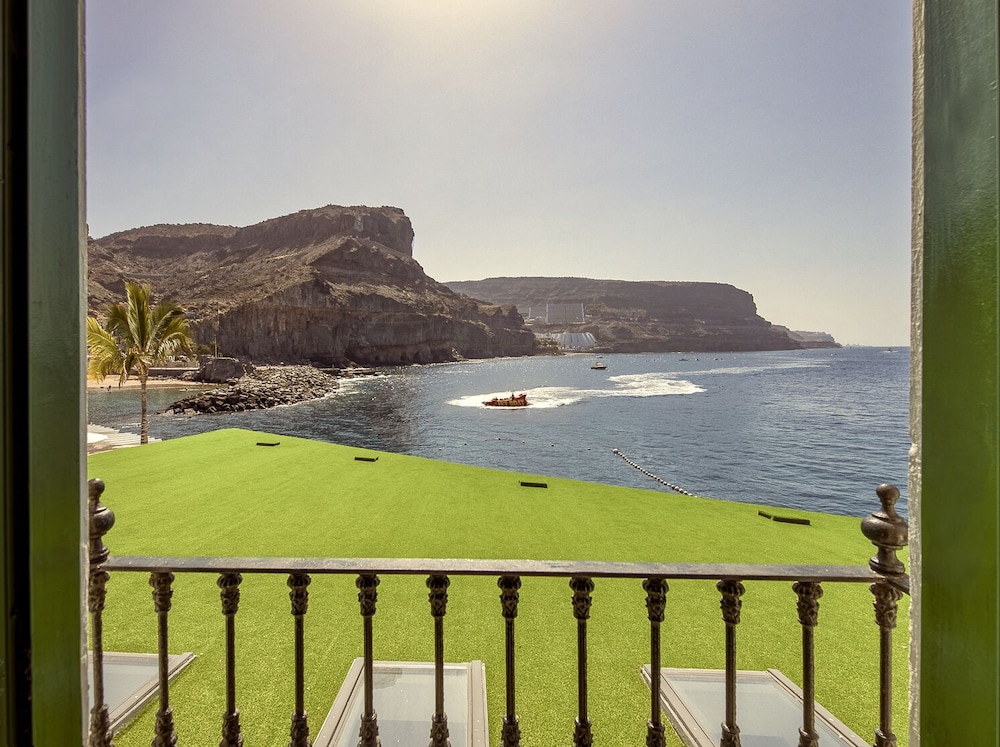 Hotel LIVVO Puerto de Mogán — Attractions in the area in Puerto de Mogan, Canary Islands