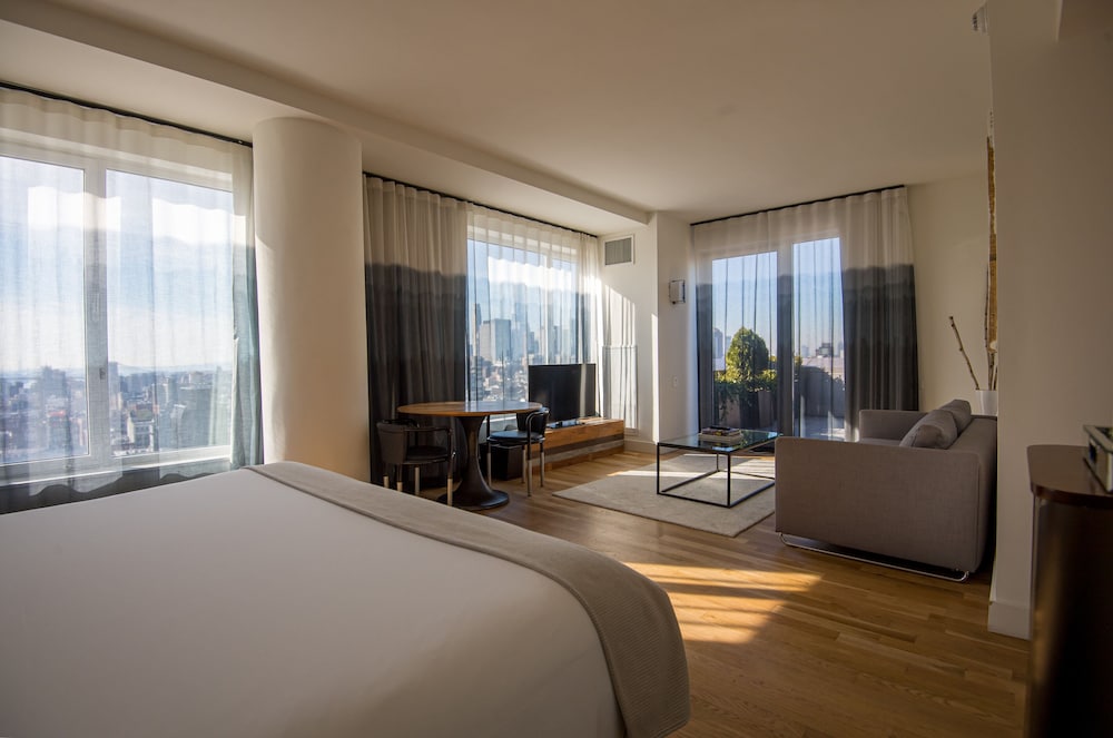 Hotel Indigo Lower East Side New York by IHG — Hotel rooms in New York City, New York State