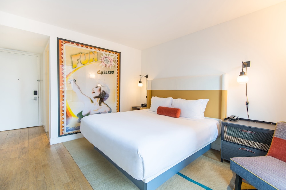Hotel Indigo Lower East Side New York by IHG — Hotel rooms in New York City, New York State
