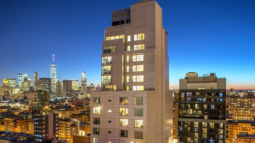 Hotel Indigo Lower East Side New York by IHG — Hotel building in New York City, New York State