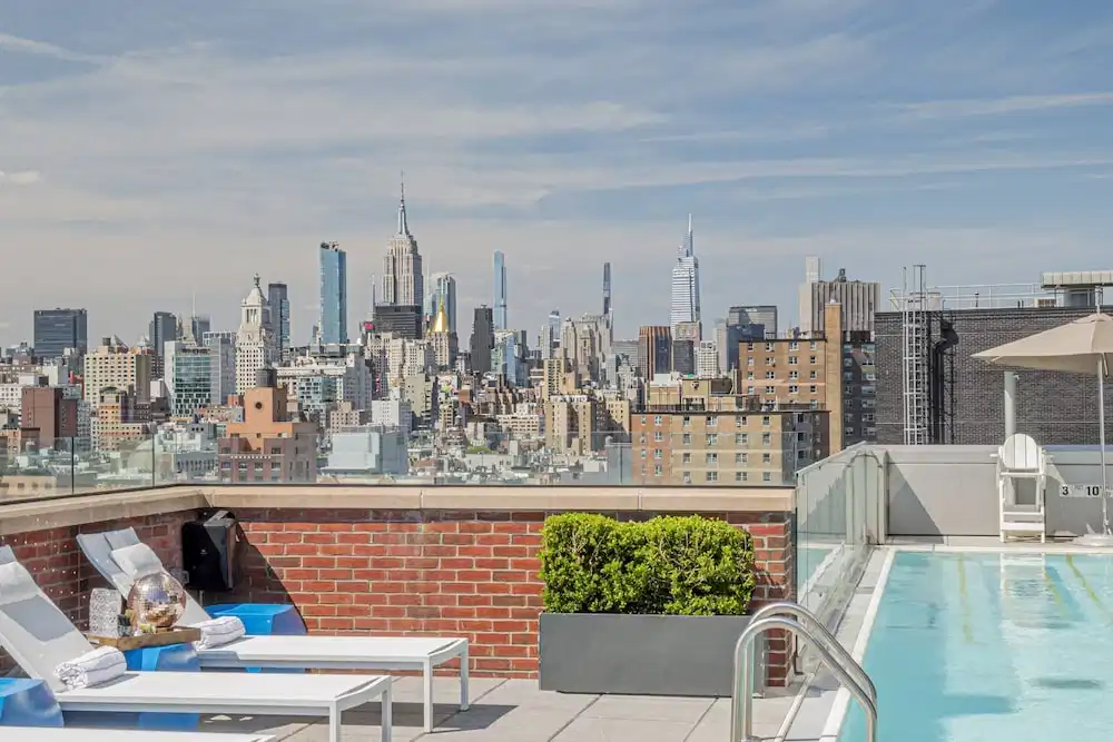 Hotel Indigo Lower East Side New York by IHG — Swimming pool in New York City, New York State