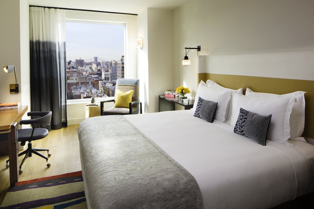 Hotel Indigo Lower East Side New York by IHG — Hotel rooms in New York City, New York State