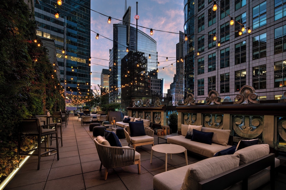 The Knickerbocker Hotel — Restaurant & bars in New York City, New York State
