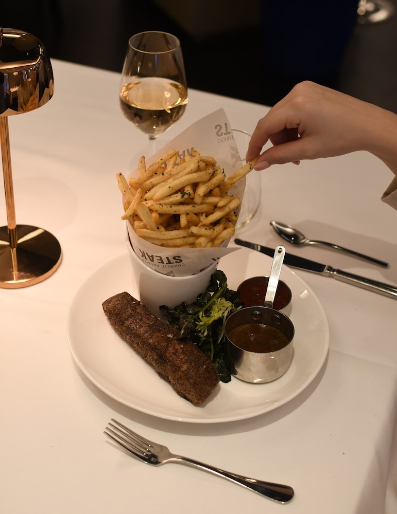 The Knickerbocker Hotel — Restaurant & bars in New York City, New York State