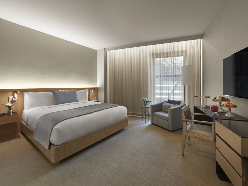 The Knickerbocker Hotel — Hotel rooms in New York City, New York State