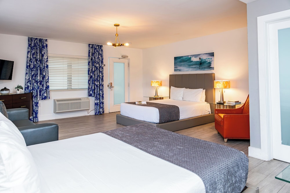 Beachside All Suites Hotel — Hotel rooms in Miami, Florida