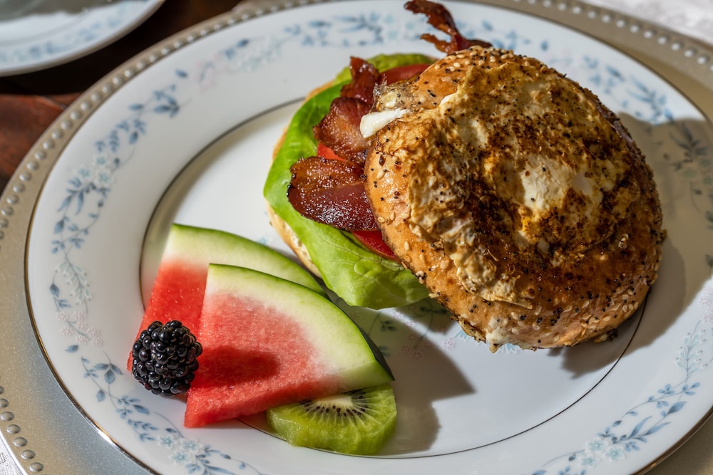 Amelia Island Williams House — Restaurant & bars in Amelia Island, Florida