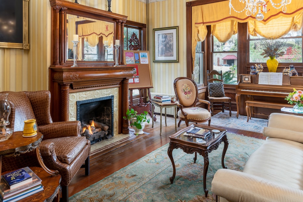 Amelia Island Williams House — Hotel building in Amelia Island, Florida