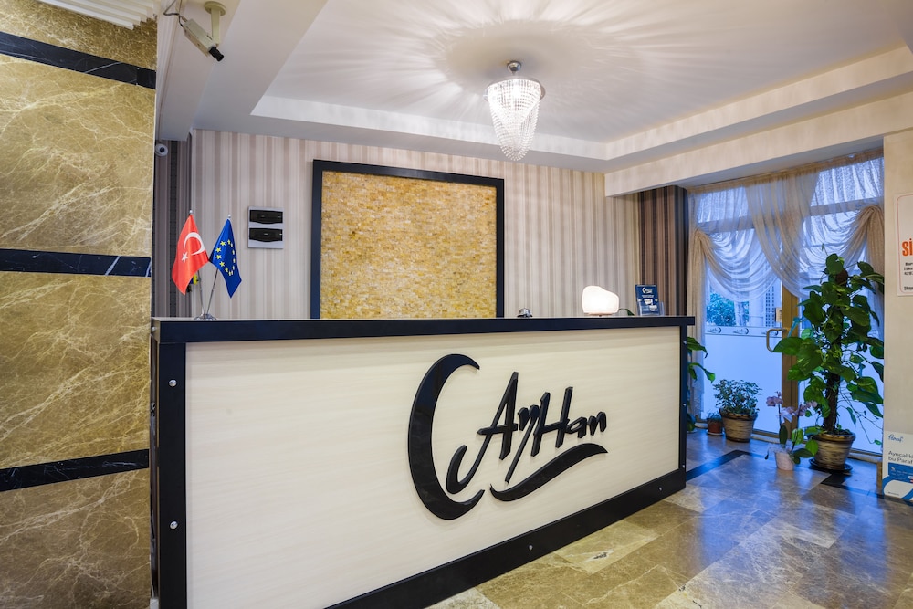 Ayhan Hotel — Hotel building in Antalya