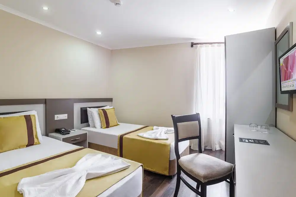 Ayhan Hotel — Hotel rooms in Antalya