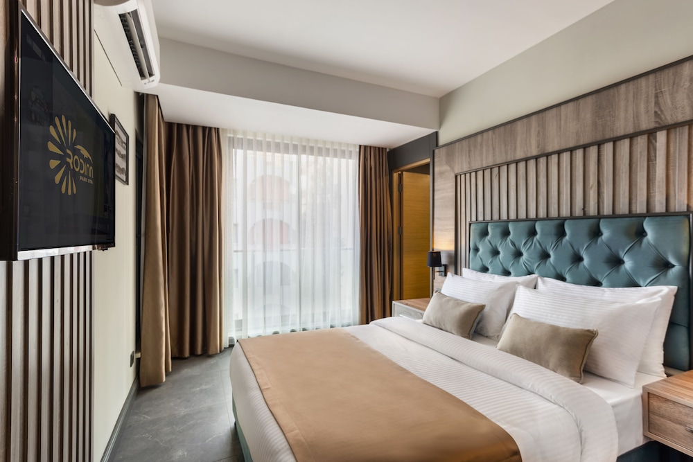Rodinn Park Hotel — Hotel rooms in Antalya
