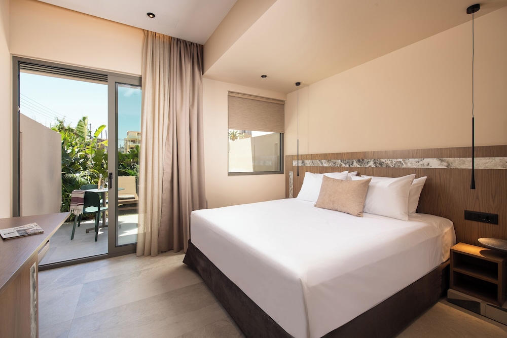 Cosmeen Lifestyle Boutique Stay — Hotel rooms in Hersonissos