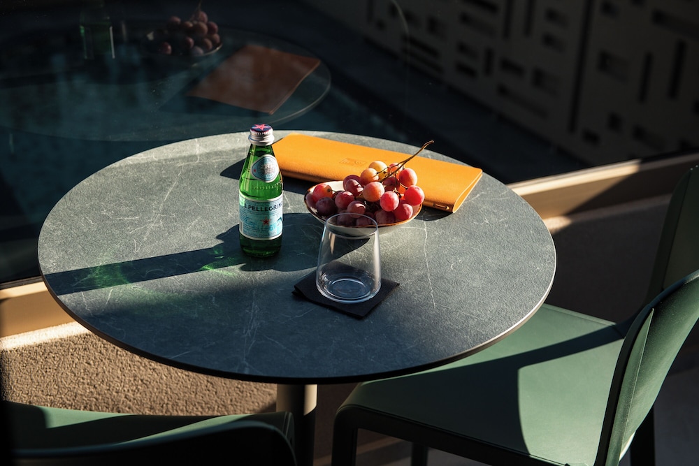 Cosmeen Lifestyle Boutique Stay — Restaurant & bars in Hersonissos