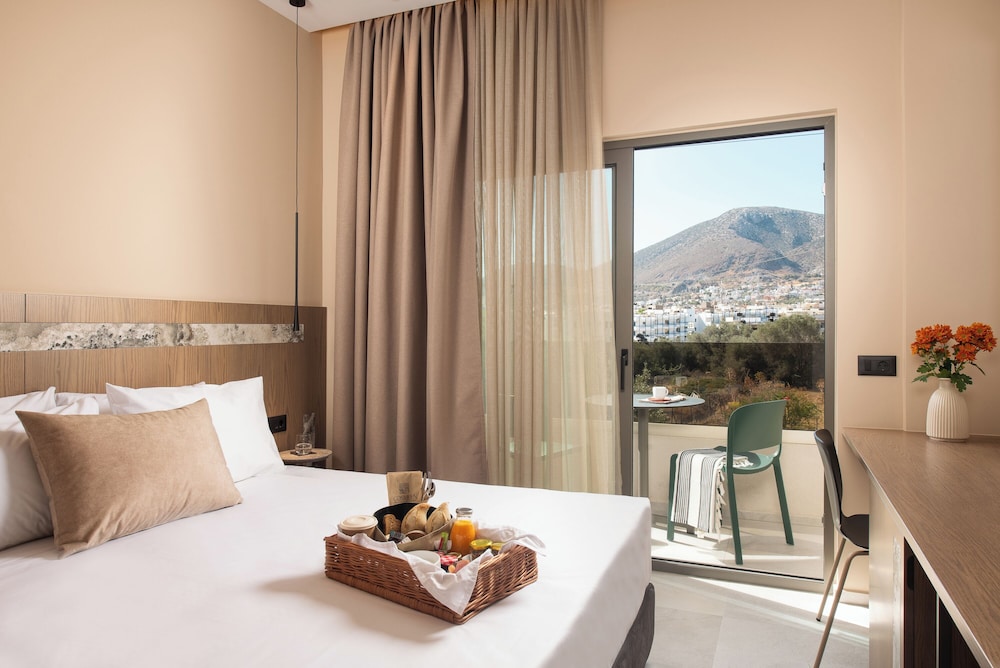 Cosmeen Lifestyle Boutique Stay — Hotel rooms in Hersonissos