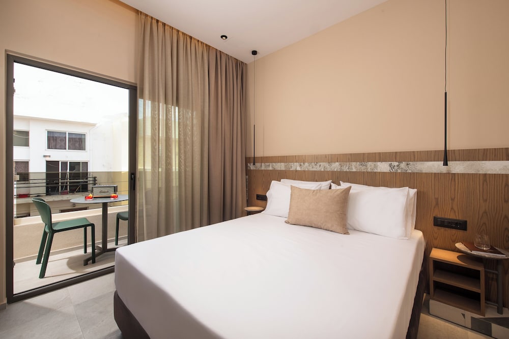 Cosmeen Lifestyle Boutique Stay — Hotel rooms in Hersonissos