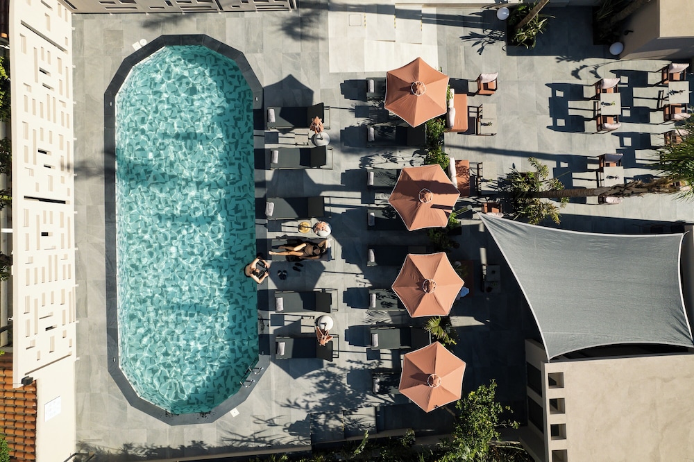 Cosmeen Lifestyle Boutique Stay — Swimming pool in Hersonissos