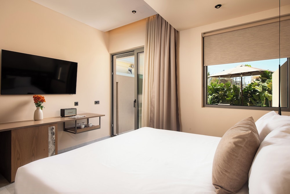 Cosmeen Lifestyle Boutique Stay — Hotel rooms in Hersonissos