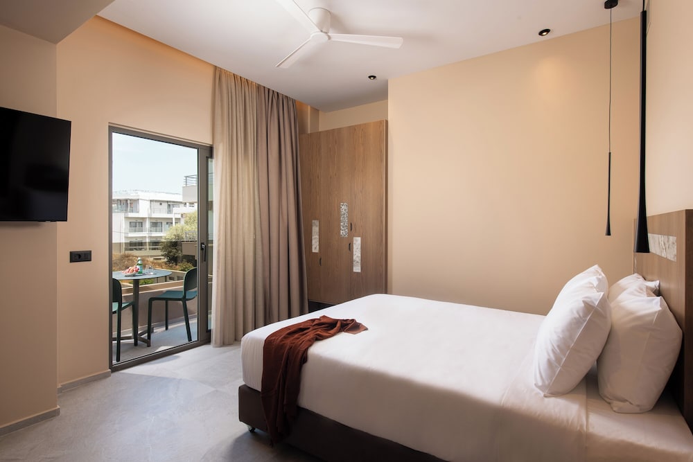 Cosmeen Lifestyle Boutique Stay — Hotel rooms in Hersonissos