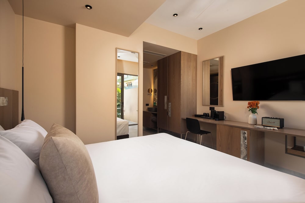 Cosmeen Lifestyle Boutique Stay — Hotel rooms in Hersonissos
