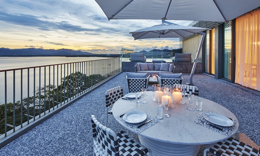 COMO Point Yamu, Phuket — Restaurant & bars in Pa Klok, Phuket Province