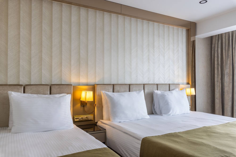 Belenli Resort Hotel — Hotel rooms in Belek