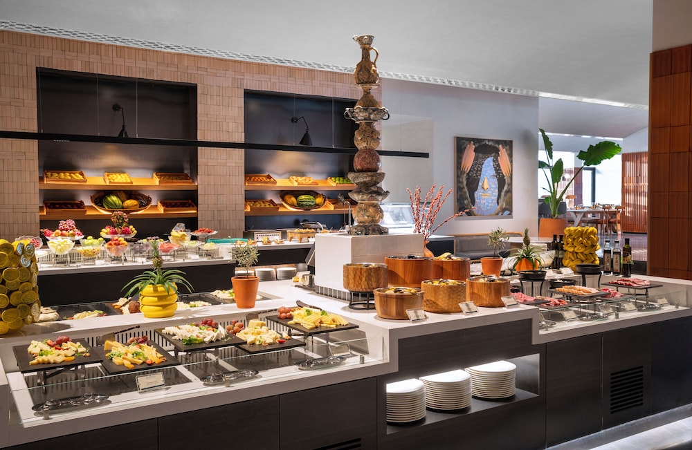 Rixos Tersane Istanbul — Restaurant & bars in Istanbul, Istanbul