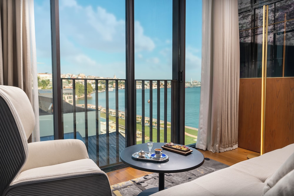 Rixos Tersane Istanbul — Hotel rooms in Istanbul, Istanbul