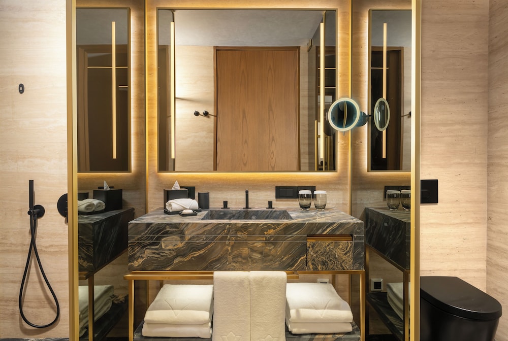 Rixos Tersane Istanbul — Hotel rooms in Istanbul, Istanbul