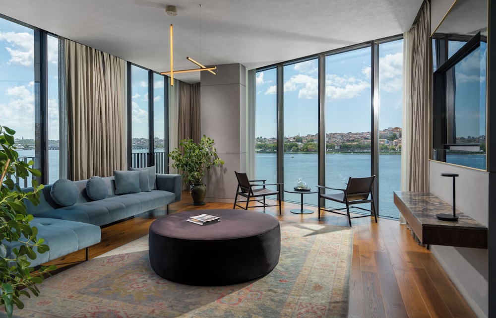 Rixos Tersane Istanbul — Hotel rooms in Istanbul, Istanbul