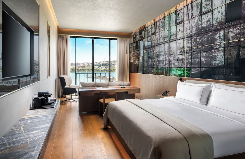 Rixos Tersane Istanbul — Hotel rooms in Istanbul, Istanbul