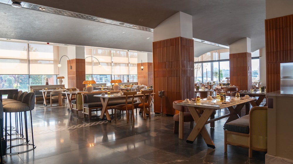 Rixos Tersane Istanbul — Restaurant & bars in Istanbul, Istanbul
