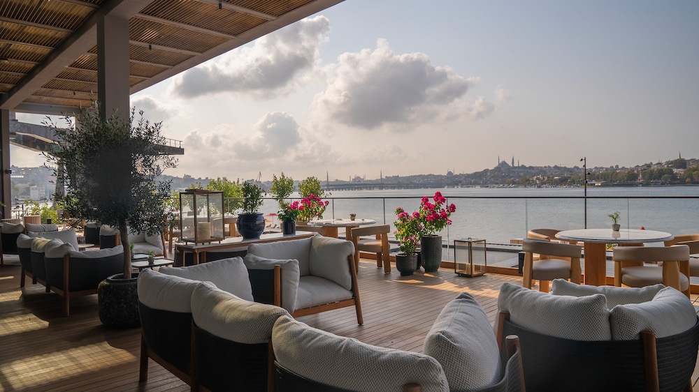 Rixos Tersane Istanbul — Restaurant & bars in Istanbul, Istanbul