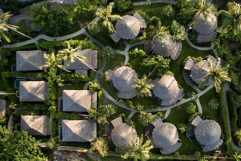 Sea Dance Resort — Hotel building in Bo Phut, Surat Thani