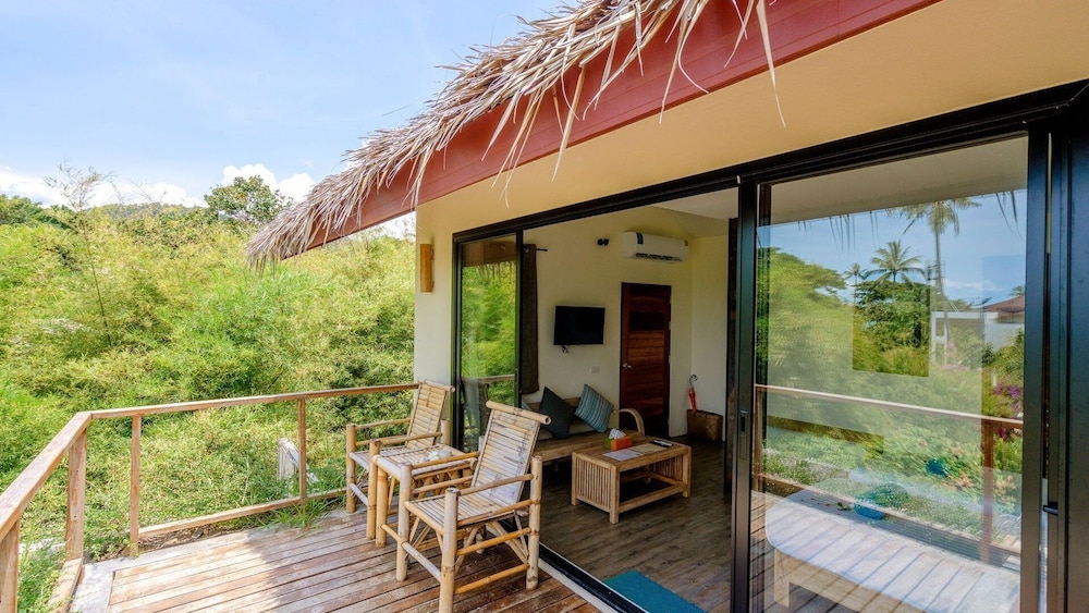 Sea Dance Resort — Hotel rooms in Bo Phut, Surat Thani