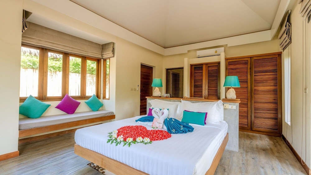 Sea Dance Resort — Hotel rooms in Bo Phut, Surat Thani