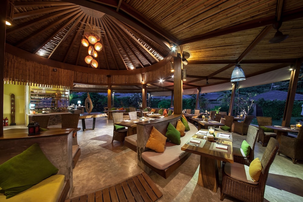 Sea Dance Resort — Restaurant & bars in Bo Phut, Surat Thani