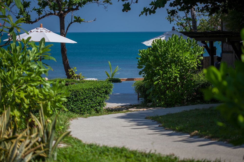 Sea Dance Resort — Beach in Bo Phut, Surat Thani