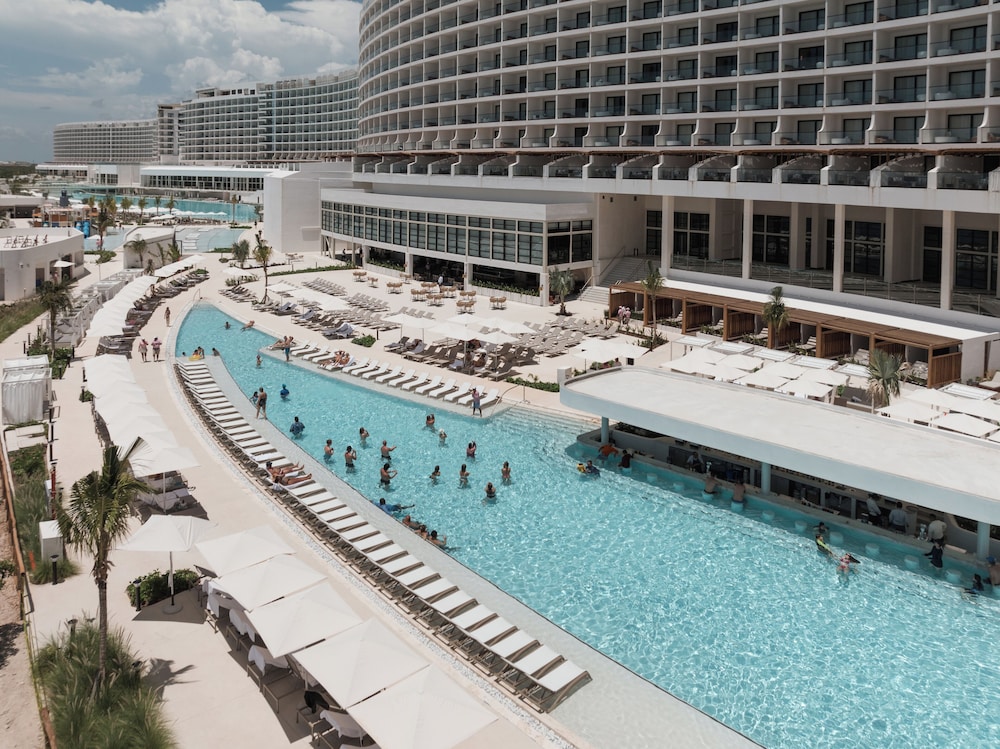 AVA Resort Cancun — Rooms in Cancun, Quintana Roo