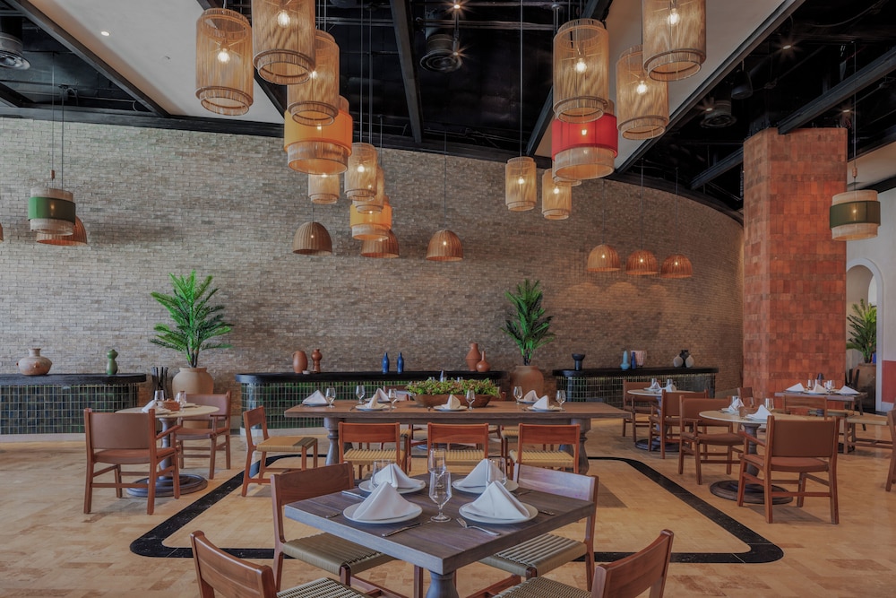 AVA Resort Cancun — Restaurant in Cancun, Quintana Roo