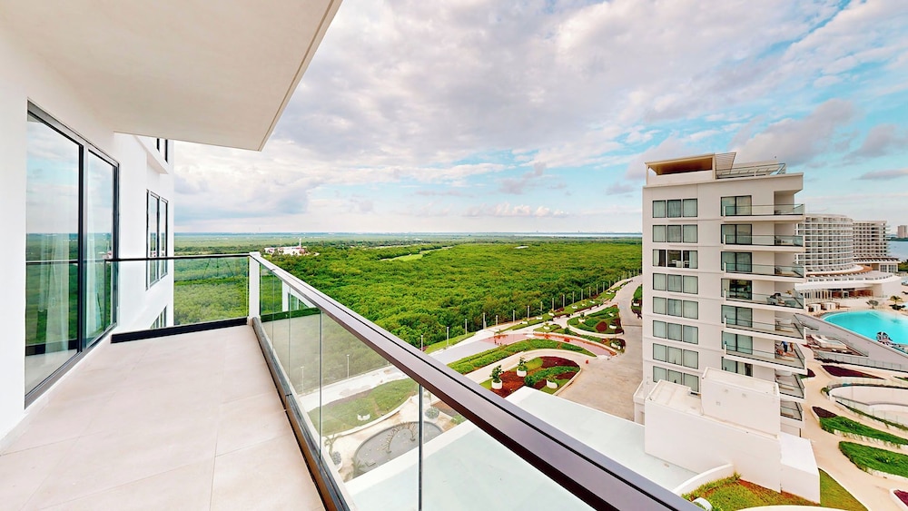 AVA Resort Cancun — View in Cancun, Quintana Roo