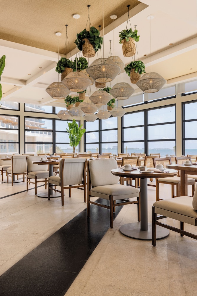 AVA Resort Cancun — Restaurant in Cancun, Quintana Roo