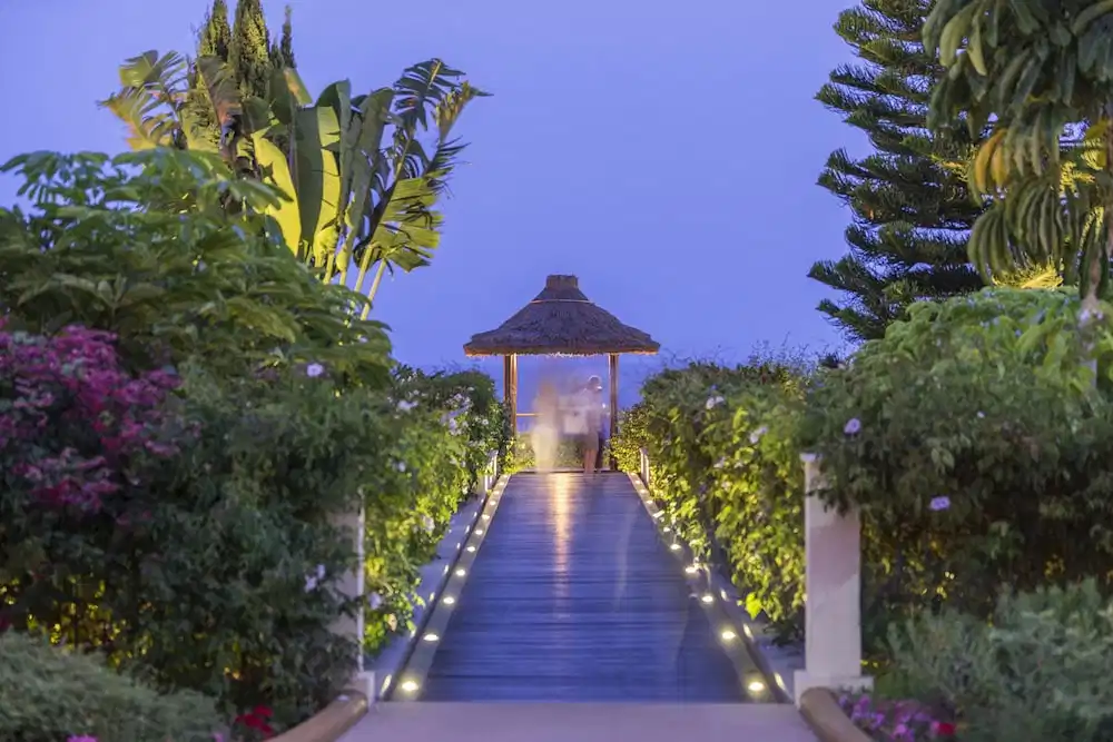 The Residence Porto Mare, by PortoBay — Restaurant & bars in Funchal, Madeira