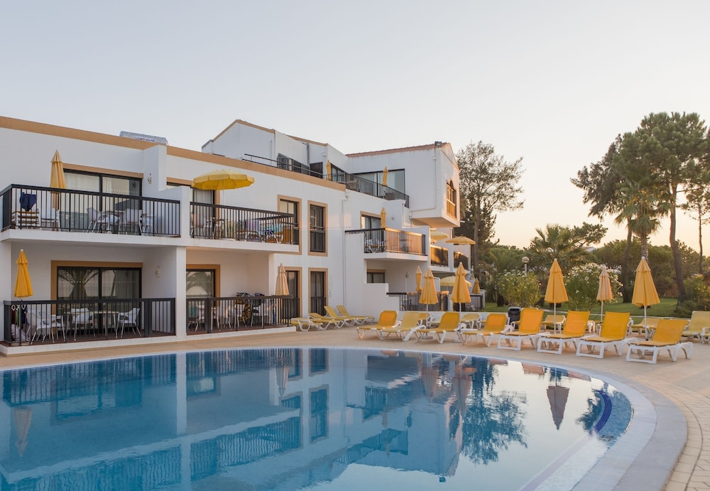 Alfagar Village — Hotel building in Albufeira, Faro