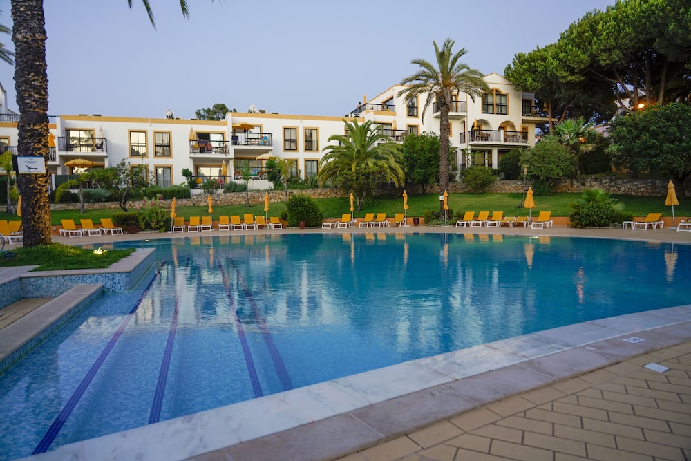 Alfagar Village — Swimming pool in Albufeira, Faro