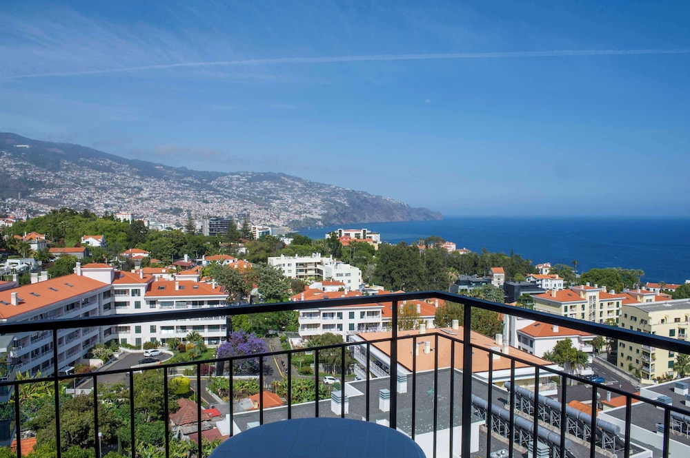 Dorisol Mimosa Studio Hotel — Attractions in the area in Funchal, Madeira